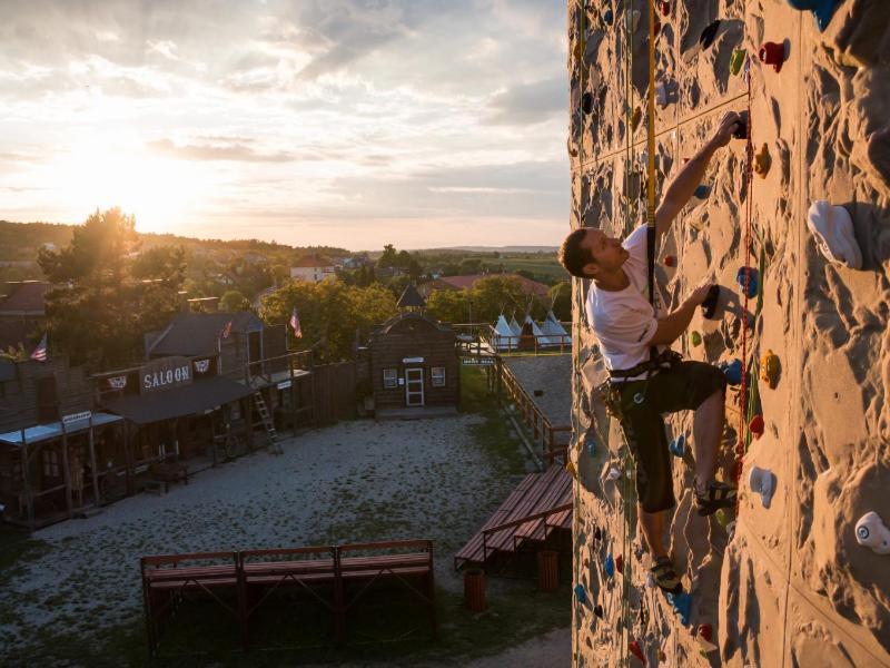 Готель Ranc Kostelany Кромержиж Екстер'єр фото